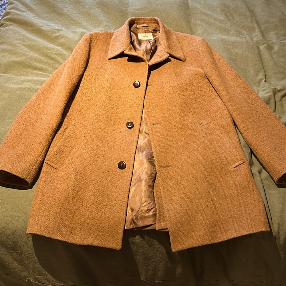 La Paz coat
Made in Portugal
Size L